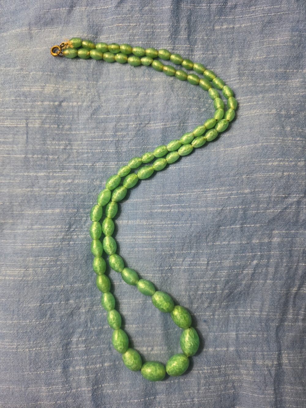 For @needfulthyngs Antique Green Peking Glass Bead Necklace